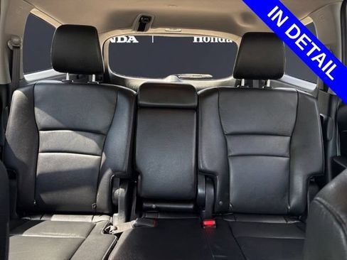 Certified 2022 Honda Pilot Special Edition image 13