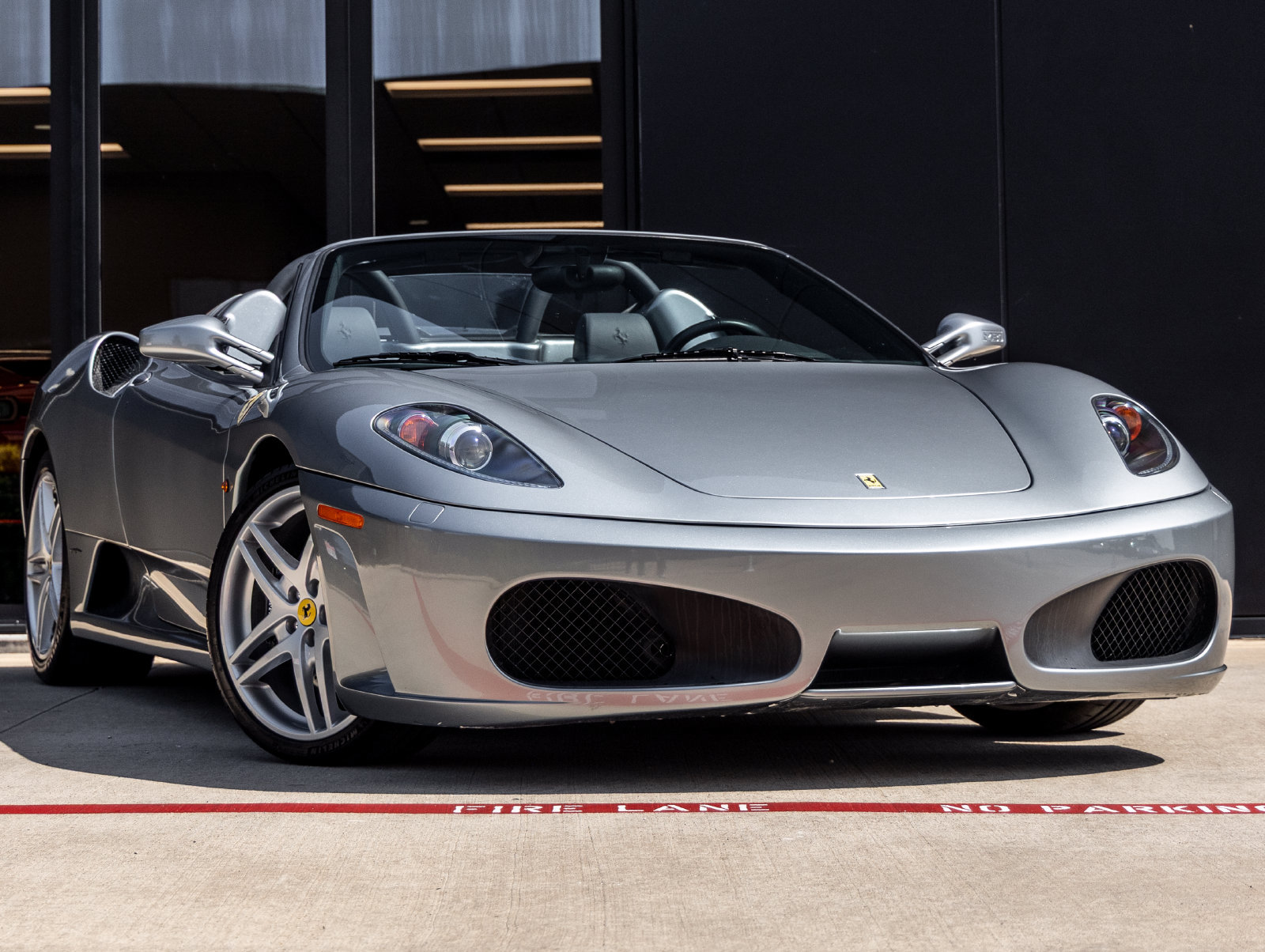 Used 2006 Ferrari F430 Spider RWD image 2