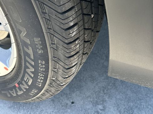 New 2026 Kia Sorento LX FWD image 11