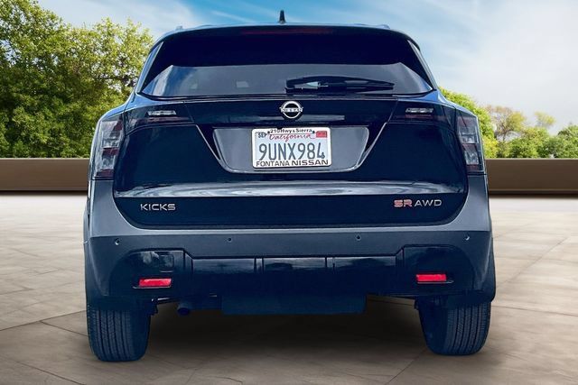 Certified 2025 Nissan Kicks SR AWD/4WD image 5