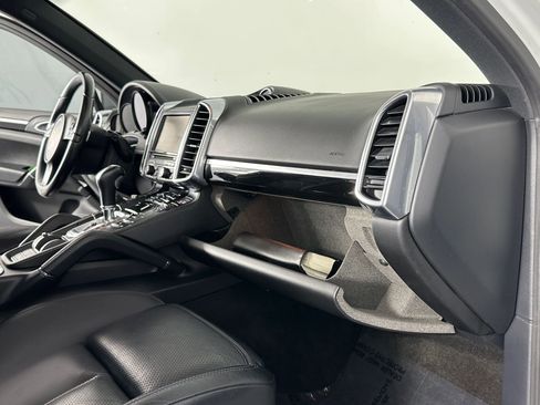 Used 2013 Porsche Cayenne Diesel image 42