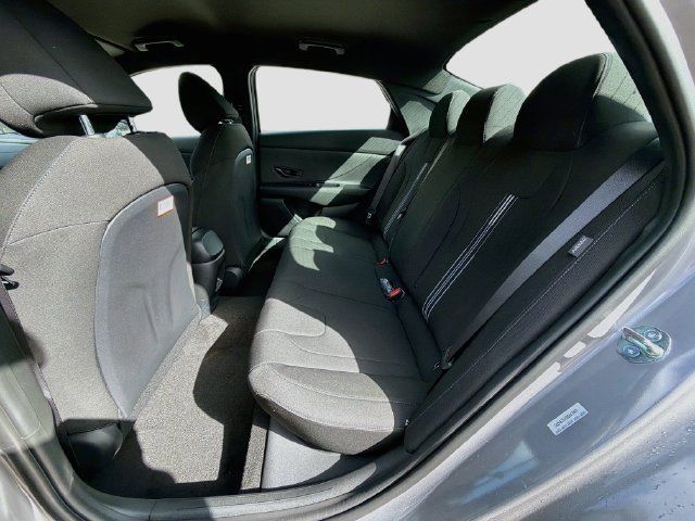 Certified 2026 Hyundai Elantra Sport FWD image 23