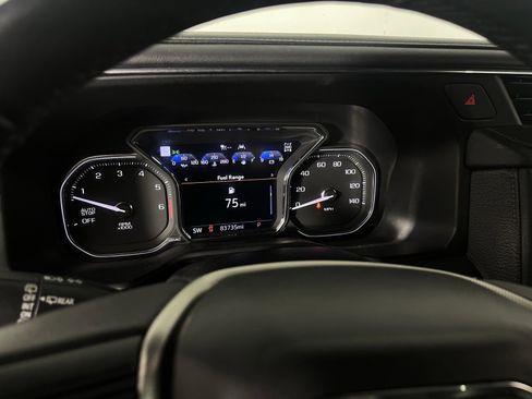 Used 2021 GMC Yukon Denali image 12