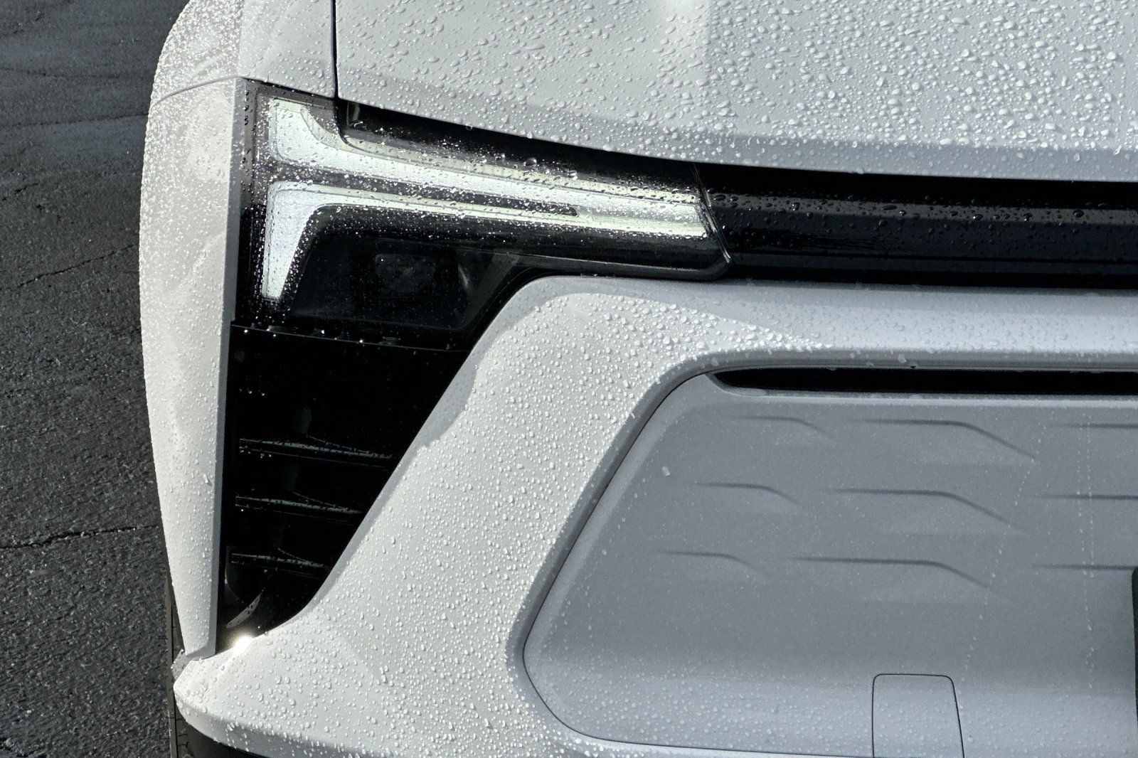 Used 2026 Chevrolet Blazer EV LT FWD image 42