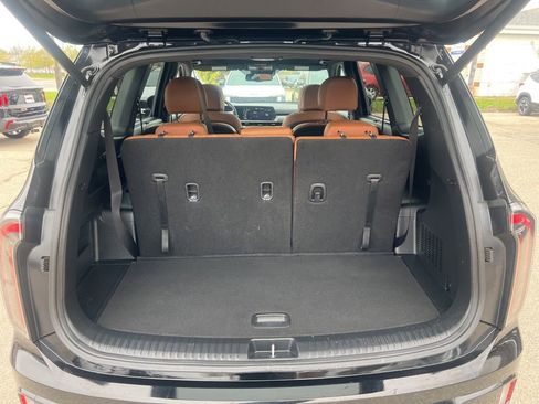 Used 2024 Kia Telluride EX X-Line AWD/4WD image 12