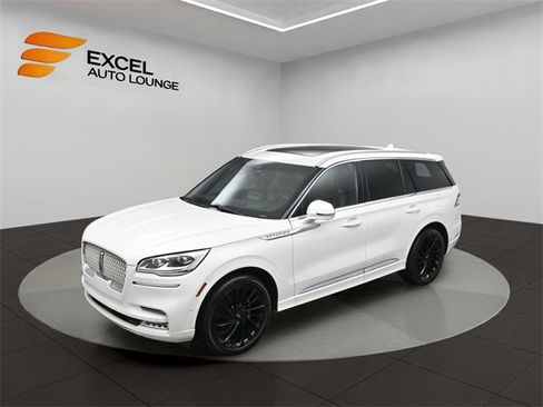 Used 2021 Lincoln Aviator Reserve w/ Equipment Group 210A image 57