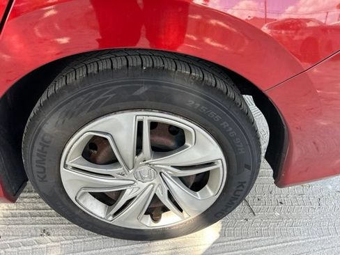 Used 2019 Honda Civic LX image 18