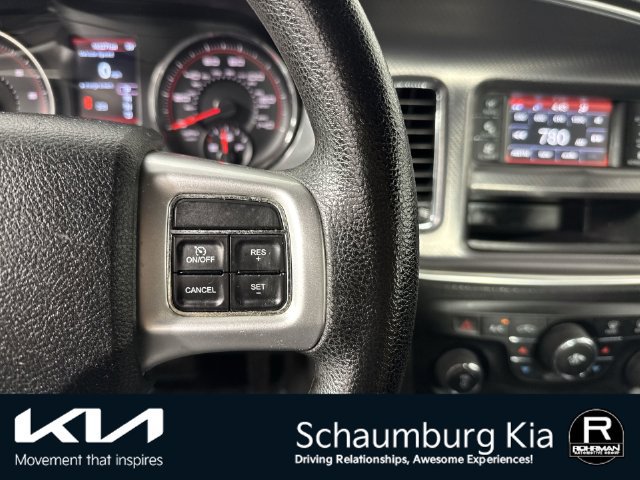 Used 2013 Dodge Charger SE RWD image 11