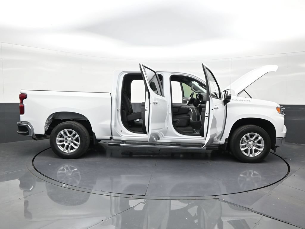 Used 2024 Chevrolet Silverado 1500 LT RWD image 26