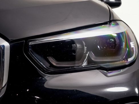 Used 2023 BMW X5 sDrive40i w/ Parking Assistance Package image 44