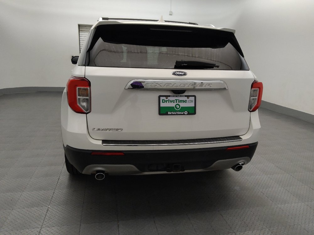Used 2022 Ford Explorer Limited w/ Equipment Group 301A RWD image 6