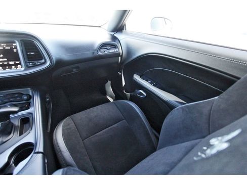 Used 2023 Dodge Challenger R/T Scat Pack image 10