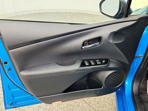 Used 2021 Toyota Prius Prime XLE FWD image 10