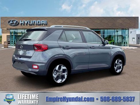 New 2026 Hyundai Venue SEL image 8