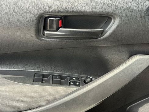Used 2024 Toyota Corolla LE FWD image 21