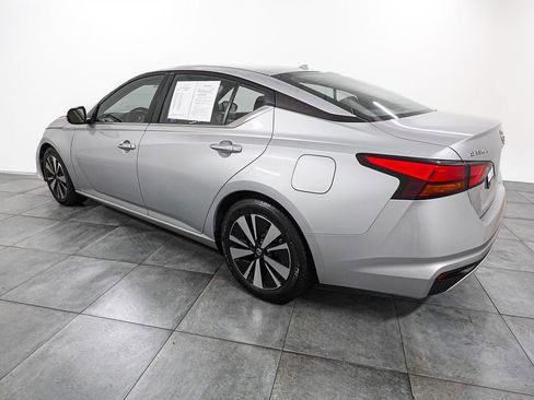 Used 2022 Nissan Altima 2.5 SV image 4
