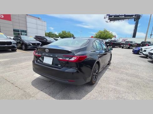 Used 2025 Toyota Camry LE FWD image 51
