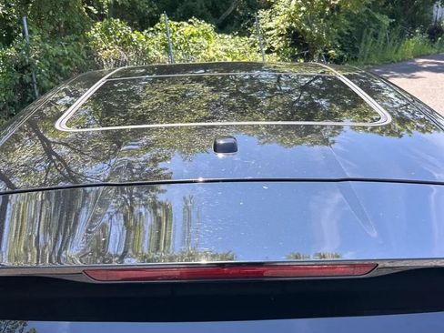 Used 2017 Porsche Macan S AWD/4WD image 16