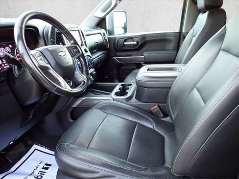 Used 2020 Chevrolet Silverado 3500 LTZ w/ LTZ Plus Package image 13