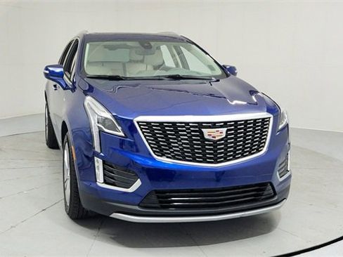 Certified 2024 Cadillac XT5 Premium Luxury w/ Technology Package image 8