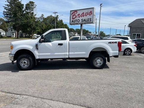 Used 2017 Ford F350 XL image 2
