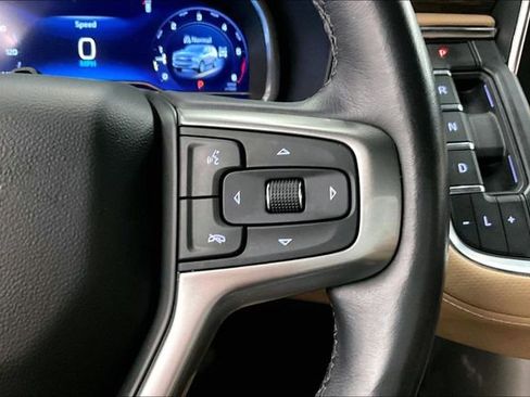 Used 2023 Chevrolet Tahoe Premier w/ Advanced Technology Package AWD/4WD image 28