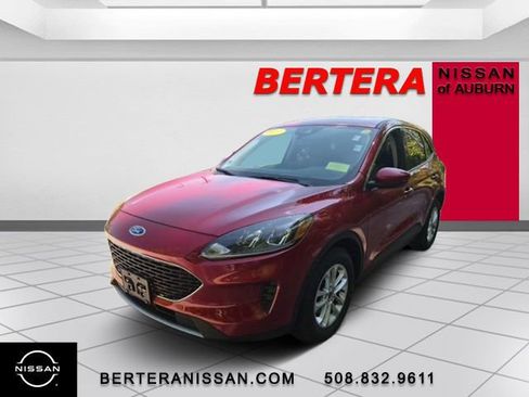 Used 2020 Ford Escape SE AWD/4WD image 5