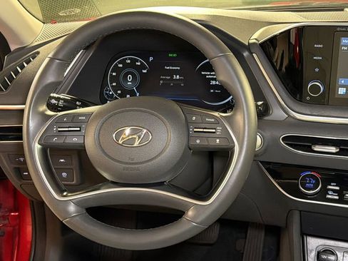 Used 2020 Hyundai Sonata SEL w/ Convenience Package image 17