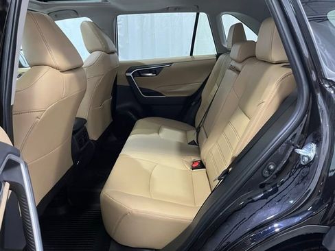 Certified 2025 Toyota RAV4 XLE Premium image 11