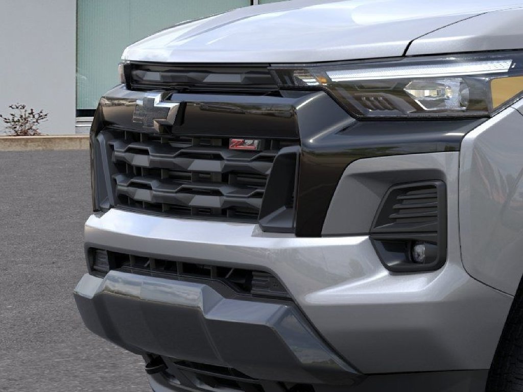 New 2026 Chevrolet Colorado Z71 w/ Midnight Edition AWD/4WD image 13