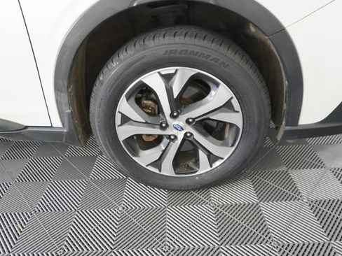 Used 2020 Subaru Outback Limited XT w/ Popular Package #2 AWD/4WD image 15