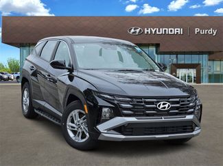 Used 2025 Hyundai Tucson SE video 1
