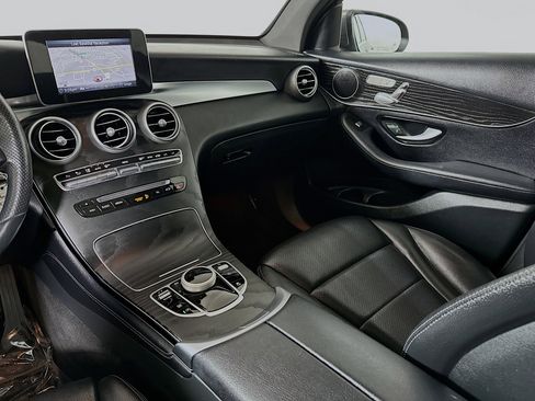 Certified 2018 Mercedes-Benz GLC 300 4MATIC image 24