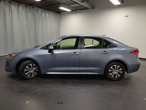 Used 2022 Toyota Corolla LE image 5