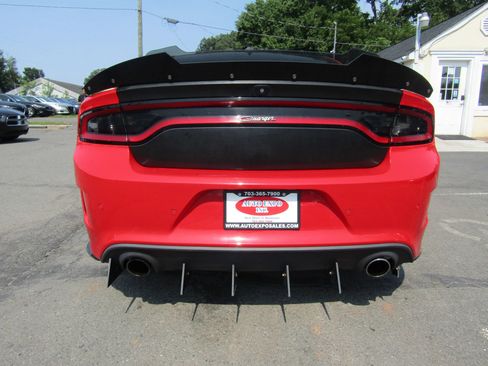 Used 2020 Dodge Charger Scat Pack RWD image 7