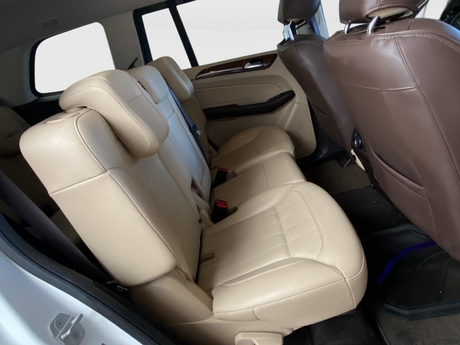 Used 2018 Mercedes-Benz GLS 450 4MATIC image 12