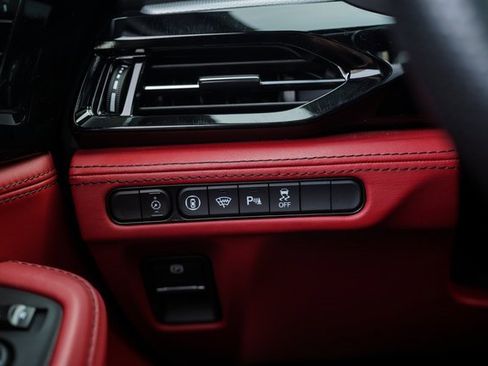 Used 2023 Acura MDX A-Spec image 32