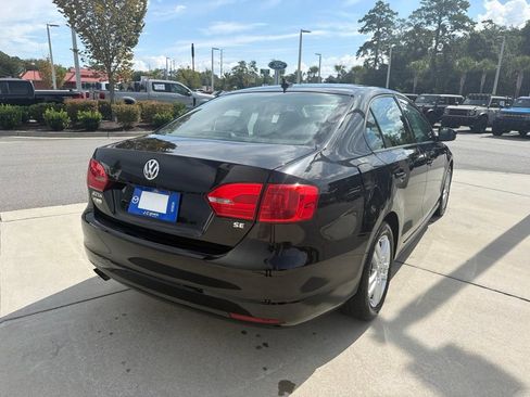 Used 2014 Volkswagen Jetta SE FWD image 9