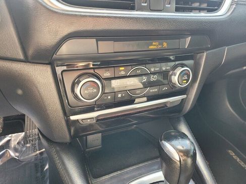 Used 2016 MAZDA MAZDA6 Touring image 19