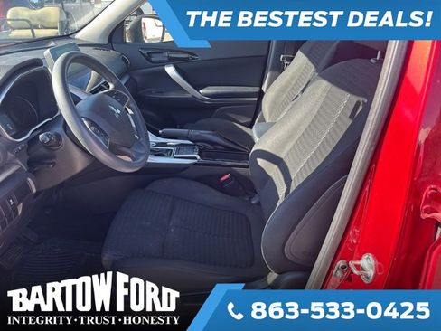 Used 2018 Mitsubishi Eclipse Cross LE image 9