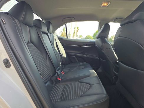 Used 2023 Toyota Camry SE w/ Convenience Package FWD image 12
