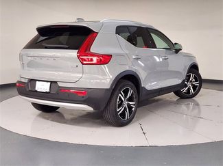 Used 2025 Volvo XC40 B5 Core video 2