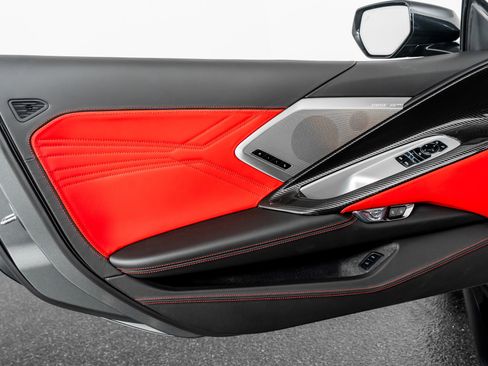 Used 2023 Chevrolet Corvette Z06 image 46