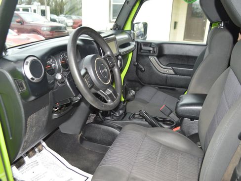 Used 2012 Jeep Wrangler Sport image 14