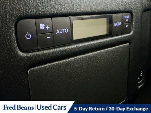 Used 2024 INFINITI QX80 Premium Select w/ Cargo Package AWD/4WD image 28