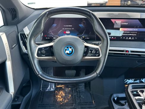 Used 2024 BMW iX xDrive50 w/ Sport Package image 15