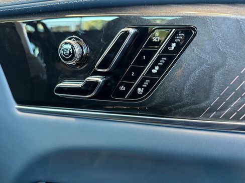 Used 2025 Cadillac Escalade IQ Sport 2 image 21