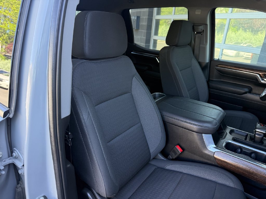 Used 2024 GMC Sierra 1500 Elevation w/ Preferred Package AWD/4WD image 47