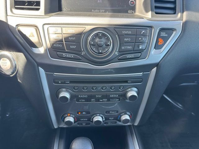 Used 2020 Nissan Pathfinder SL AWD/4WD image 14