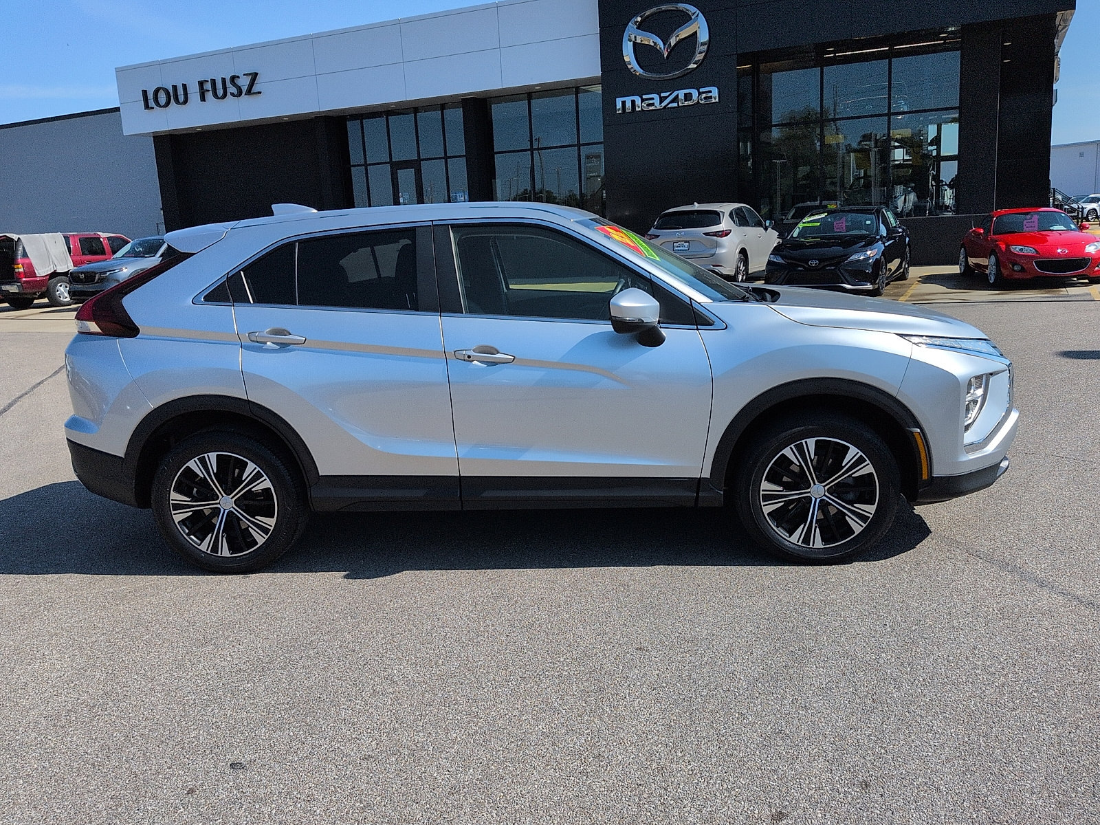 Used 2022 Mitsubishi Eclipse Cross SE AWD/4WD image 2